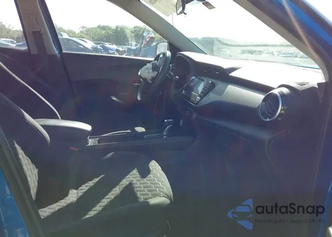 2021 Nissan Kicks Sv Xtronic Cvt from USA, damaged, VIN 3N1CP5CV9ML471976